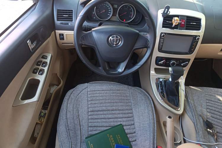 Used Brilliance H320 2012 1.5L Automatic Comfort Edition
