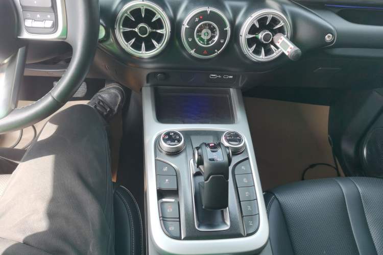 Used Tank 300 2021 Off-Road Edition 2.0T Conqueror Gear Lever