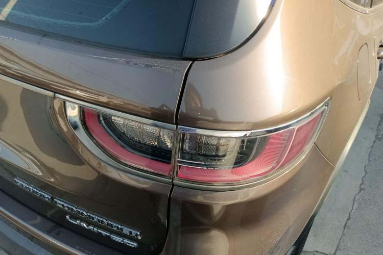 Used Jeep Grand Commander 2018 2.0T Four-Wheel Drive Prestige Edition China V
