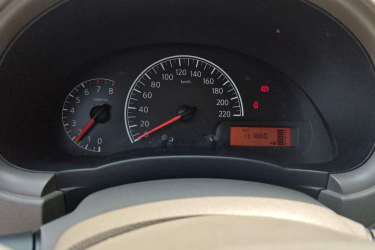 Used Nissan Sunny 2014 1.5XE Manual Elite Edition
