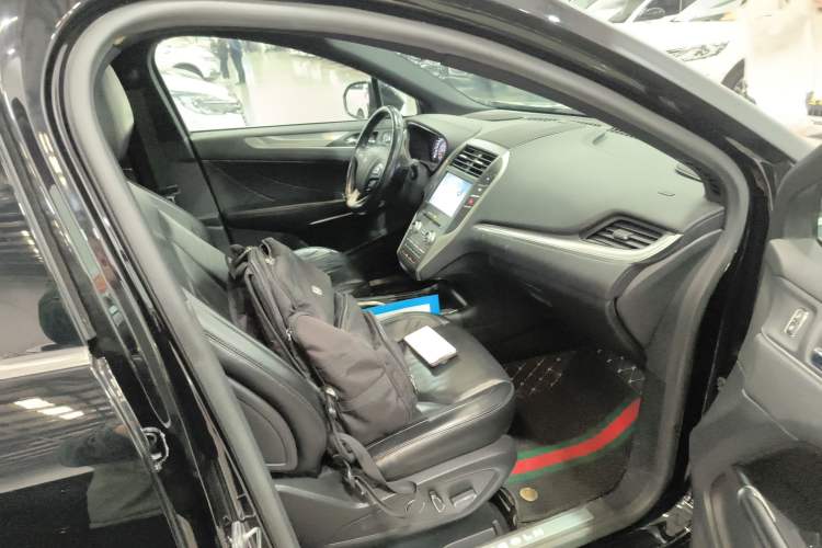 Used Lincoln MKC 2019 2.0T Two-Wheel Drive Luxury Edition China VI Standard