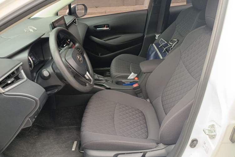 Used Toyota Allion 2021 2.0L Ambition Edition
