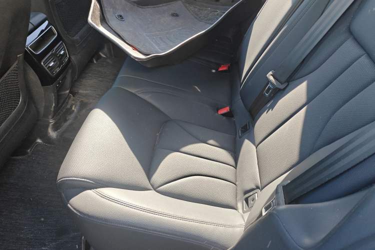 Used Geely Auto Emgrand GT 2016 1.8T Comfort Model