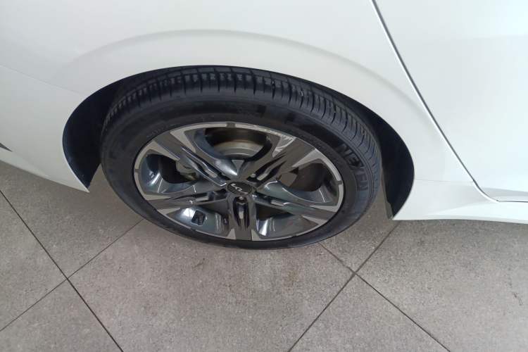 Used Kia K5 2021 270T CVVD Refreshed Edition
