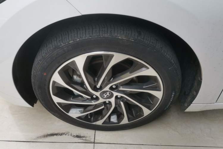 Used Hyundai Elantra (6th Generation / Lingdong) 2019 1.4T Dual-Clutch Xuan Dong · Dynamic Model
