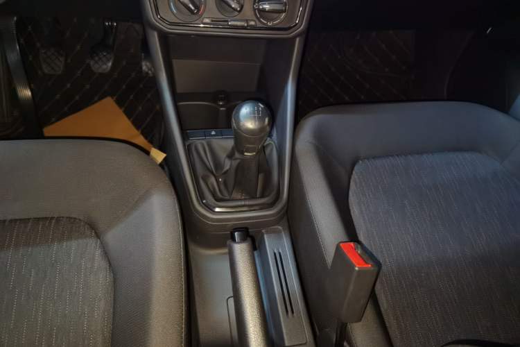 Used Jetta VA3 2021 1.5L Manual Entry-Level Version