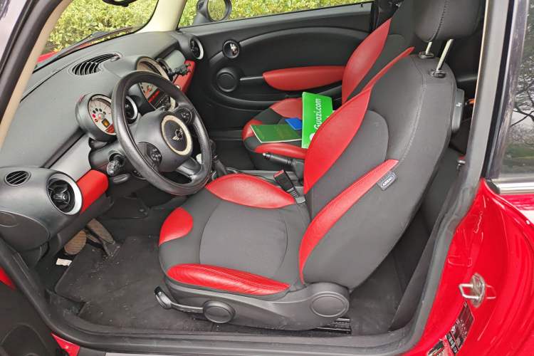 Used MINI  Left Front Seat