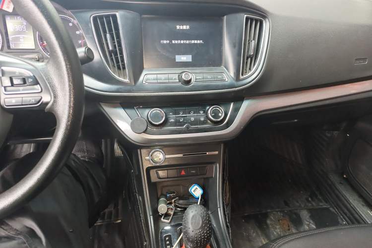 Used Roewe 360 2018 PLUS 1.5L Automatic Luxury Edition