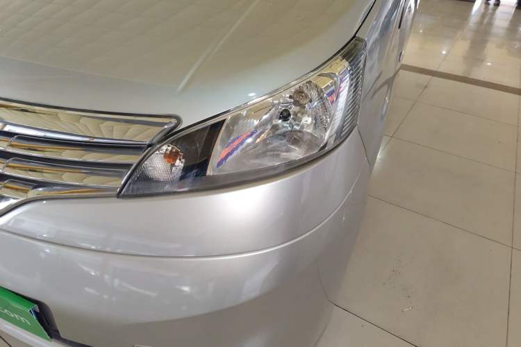 Used Nissan NV200 2018 1.6L CVT Luxury Model Left Front Headlight