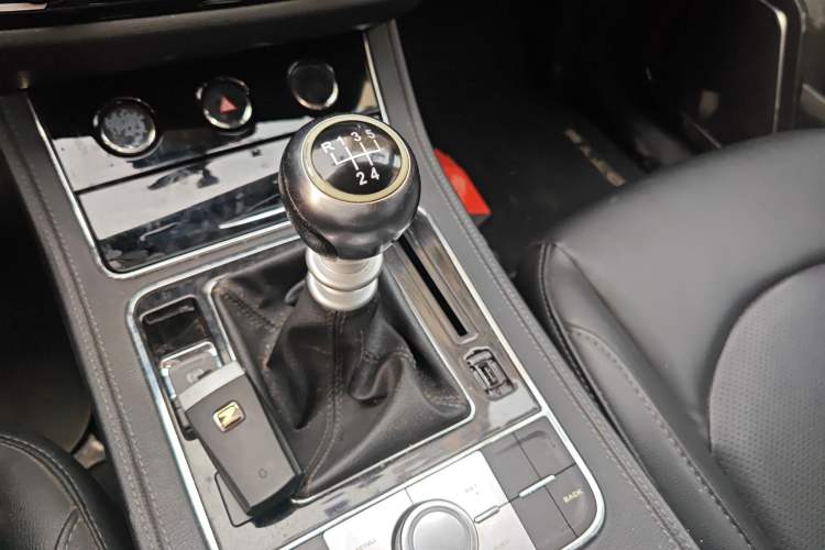 Used Zotye T600 2016 Sports Edition 1.5T Manual Luxury Model
