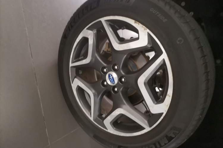 Used Subaru XV 2018 2.0i All-Wheel-Drive Prestige Edition with EyeSight Right Rear Wheel Hub