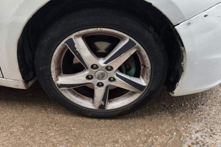 Used Bestune B70 2016 2.0L manual luxury edition Right Front Wheel Hub