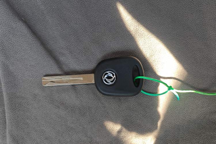 Used FORTHING Lingzhi 2022 V3 1.6L Base Model 2 Seats
