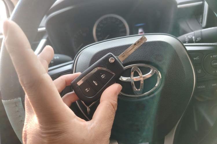 Used Toyota Corolla 2019 1.2T S-CVT GL Pioneer Edition
