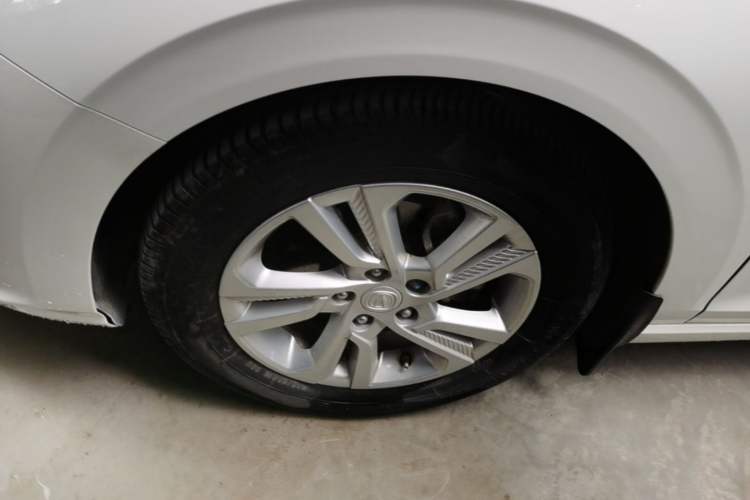 Used CHANGAN Eado 2019 High-Energy Edition 1.6L GDI Automatic Pioneer Model China VI Standard
