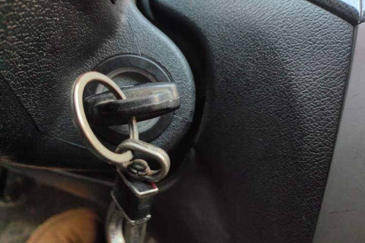 Used JAC Group Heyue 2012 1.5L Manual Standard Edition
