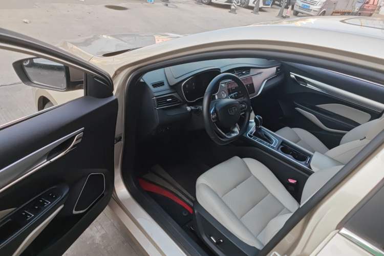 Used Geely Auto Binray 2018 14T CVT Binyi Edition
