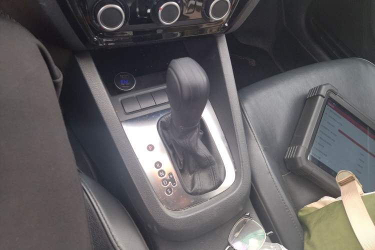 Used Volkswagen Sagitar 2014 1.6L Automatic Comfort Model