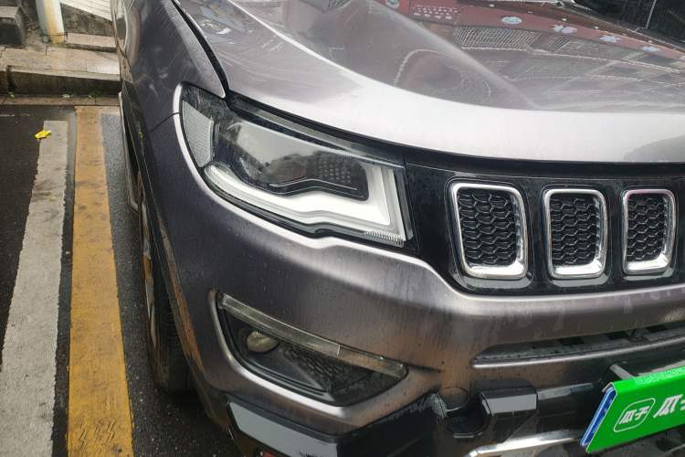 Used Jeep Compass 2017 200T Automatic Family Edition