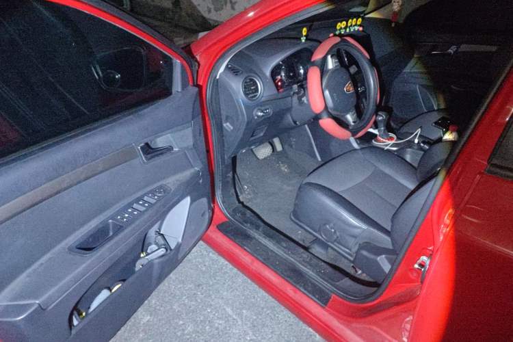 Used Roewe 350 2014 1.5L Automatic Xunyue Version
