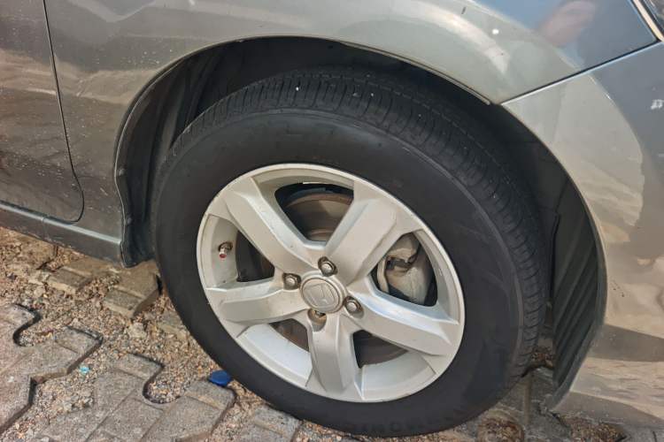 Used Honda City Classic 2011 1.5L Automatic Elite Edition Right Front Wheel Hub