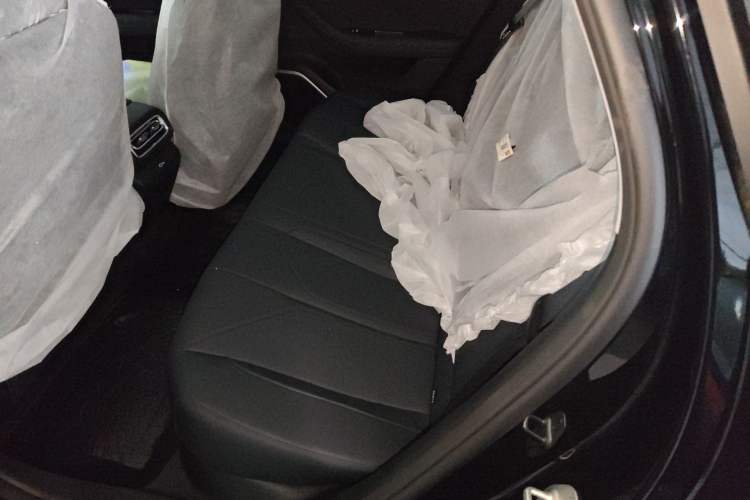 Used Geely Galaxy Stellar 6 2026 Model 60km Sailing Edition
