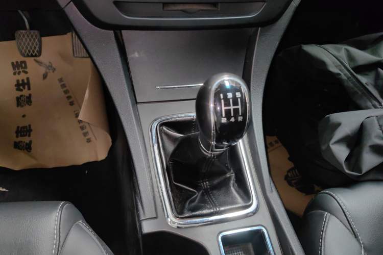 Used Geely Auto Emgrand 2017 Sedan Million Edition 1.5L Manual - Upward Version Gear Lever