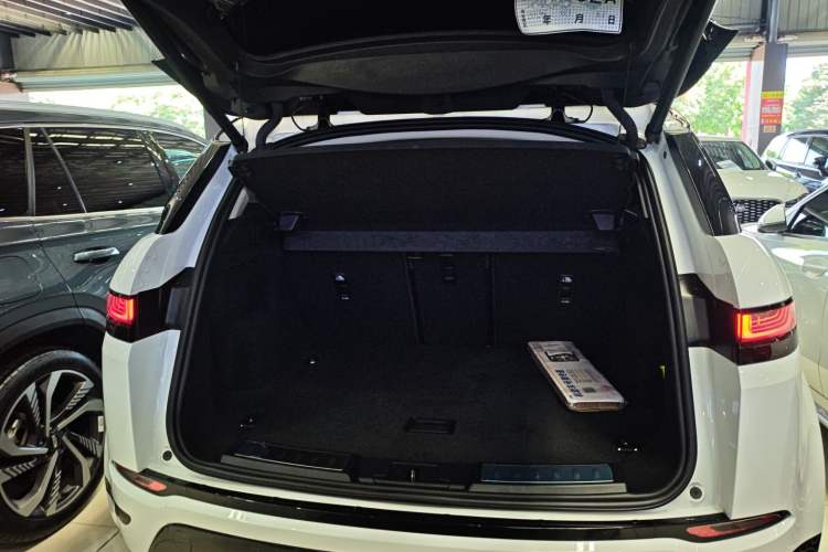 Used Land Rover Range Rover Evoque 2022 Facelifted Aurora L 249 PS R-Dynamic Luxury Edition