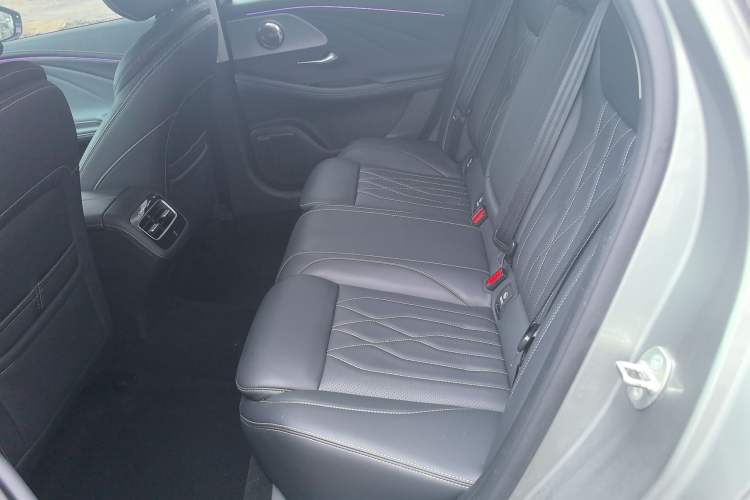 Used Chery Arrizo 8 2024 1.6T DCT Rui Left Rear Seat