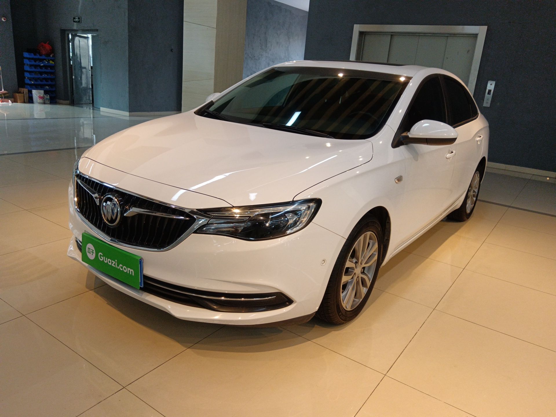 Parte inferior delantera