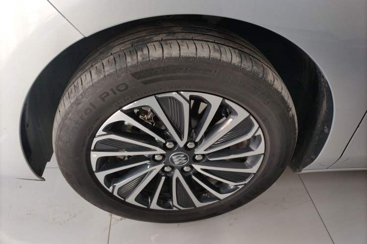 Used Buick GL8 New Energy 2025 Lu Shang Smart Enjoyment Edition 7-Seater
