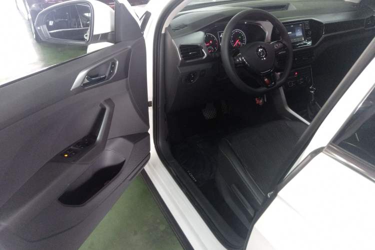 Used Volkswagen T-Cross 2019 1.5L Automatic Comfort Edition Driver Seat