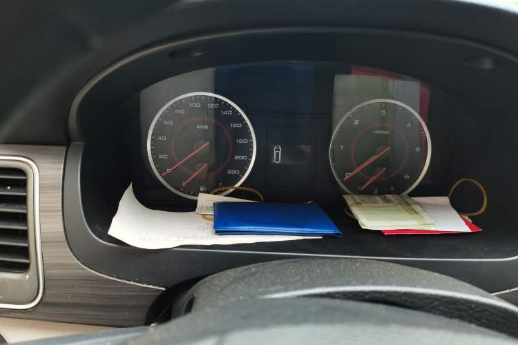 Used SAIC MAXUS G10 2018 PLUS 1.9T Manual Elite Edition Diesel