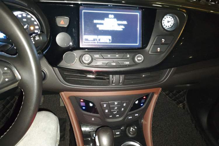 Used Buick Envision 2018 28T Four-Wheel Drive Elite Version
