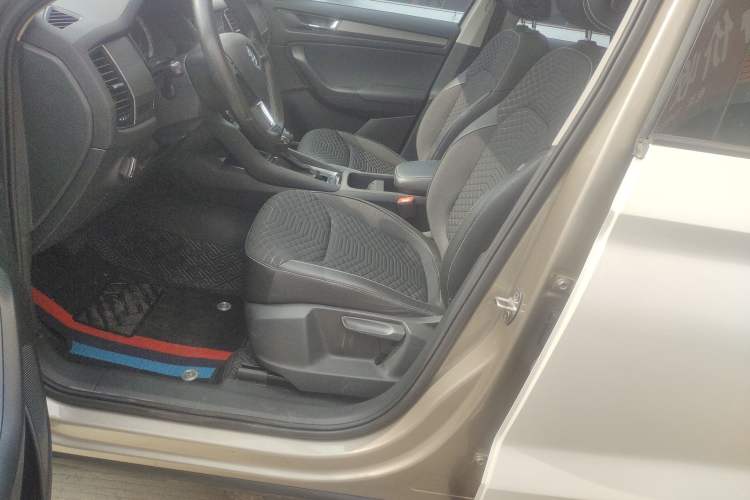 Used Skoda Kodiaq 2018 TSI330 5-Seater Two-Wheel Drive Comfort Edition
