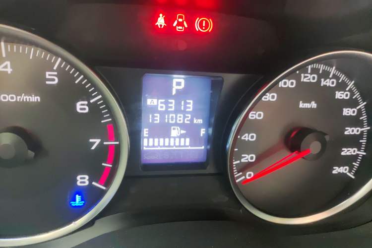 Used Subaru XV 2012 2.0i Elite Edition Odometer Close Up