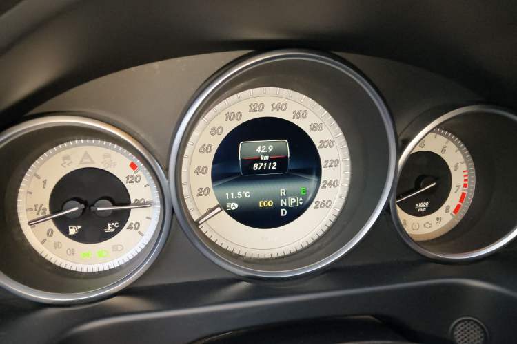 Used Mercedes-Benz E-Class 2015 E 260 L Sport Luxury Model
