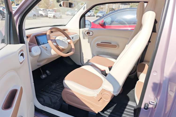 Used Bestune Pony 2026 Model 222km Shining Horse