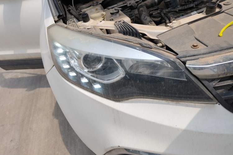 Used Leopaard CS10 2017 1.5T CVT Elite Model Right Front Headlight