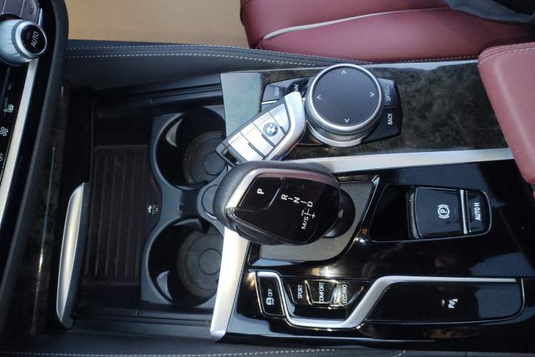 Used BMW 5 Series 2022 525Li M Sport Package
