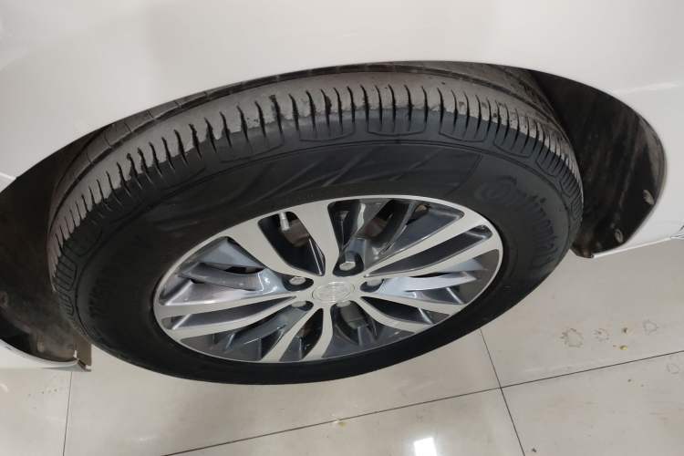 Used Buick GL8 2023 ES Lu Zun Comfort Model
