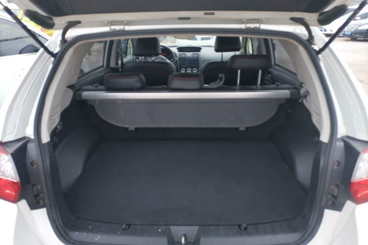 Used Subaru XV 2014 2.0i Comfort Navigation Edition