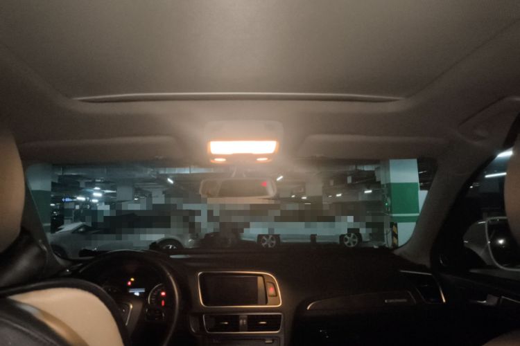 Used Audi Q5 2010 3.2 FSI Sport Edition Headliner