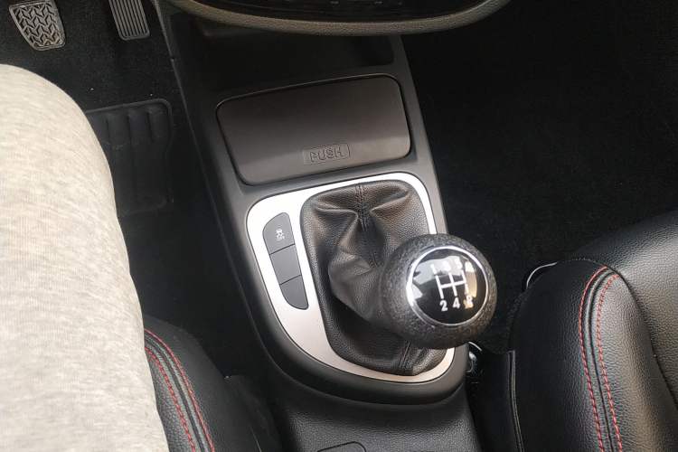 Used FAW Junpai D60 2017 1.5L Manual Entry-Level Model