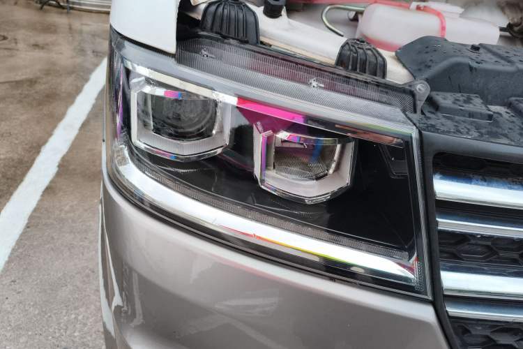 Used Jinbei New Hiace X30L 2021 1.5L Wealth Central Air Conditioning Edition Van China VI Standard SWC15M