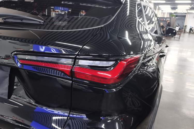 Used Oshan X5 2022 1.5T DCT Xiake Edition