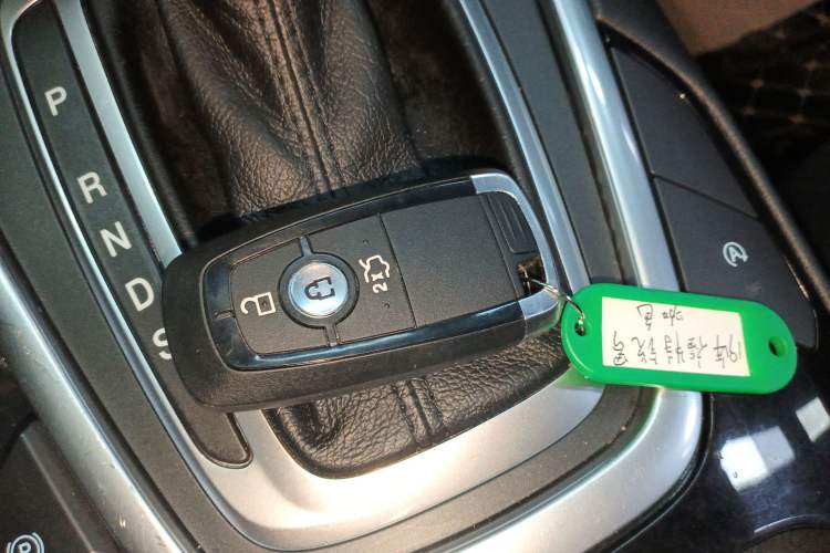 Used Ford Edge 2018 EcoBoost 245 Two-Wheel-Drive Titanium 7-Seater China V Standard
