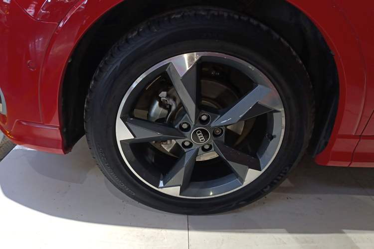 Used Audi Q3 2023 35 TFSI Fashion Dynamic Model (1.5T)