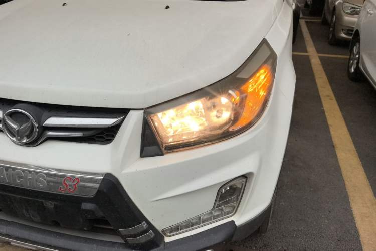 Used HYOSOW S3 2014 1.5L Comfort Version China IV Emission Standard