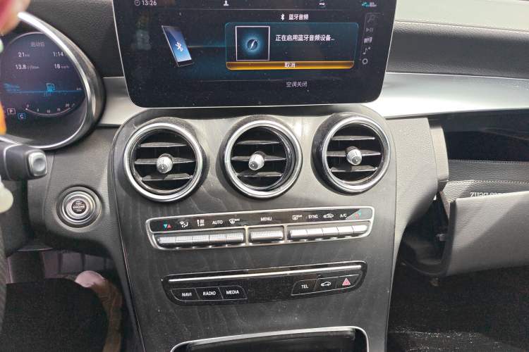 Used Mercedes-Benz C-Class 2021 C 200 L Fashion Edition Sport Version Audio And AC Panel
